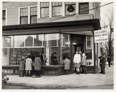 Carpentier Branch 1963
The Carpentier Branch Library was opened in 1950 to serve the residents of Sanford's East Side. First located in the Carpentier Park House, it moved in 1963 to the storefront at the corner of North Avenue and High Street. It closed in 1991.
